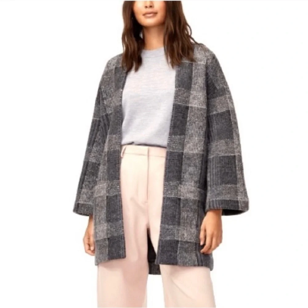 Aritzia Wilfred Brullon Plaid Wool Cardigan Sweater Oversized Cozy Size XXS